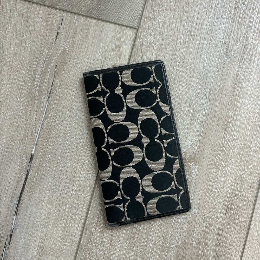 COACH Checkbook Cover